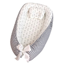 Load image into Gallery viewer, Baby Nest Pillow